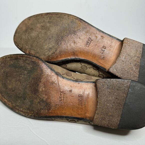 VINTAGE GUCCI BROWN GG MONOGRAM CANVAS LOAFERS - Picture 7 of 8